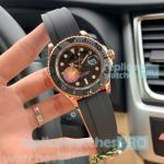 Replica Rolex Yacht Master Rose Gold Case Watch-Black Rubber Strap